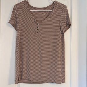 American Eagle Outfitters Soft & Sexy Tee - Small
